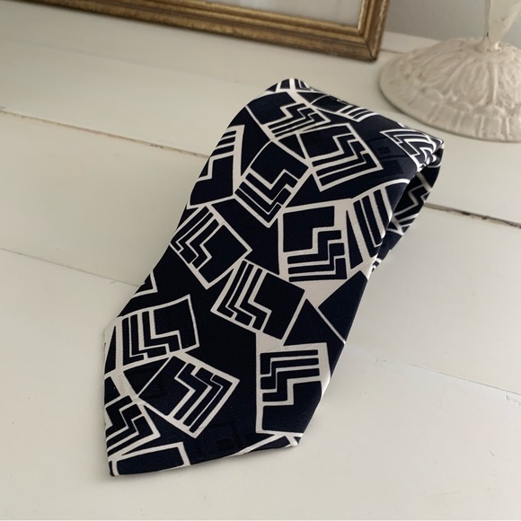 Ralph Lauren Purple Label Other - Ralph Lauren Purple Label Geometric Art Deco Tie